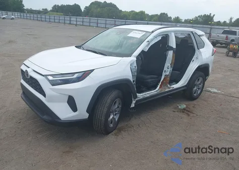 2024 Toyota Rav4 Xle z USA, uszkodzony, nr VIN 2T3P1RFV7RC463640